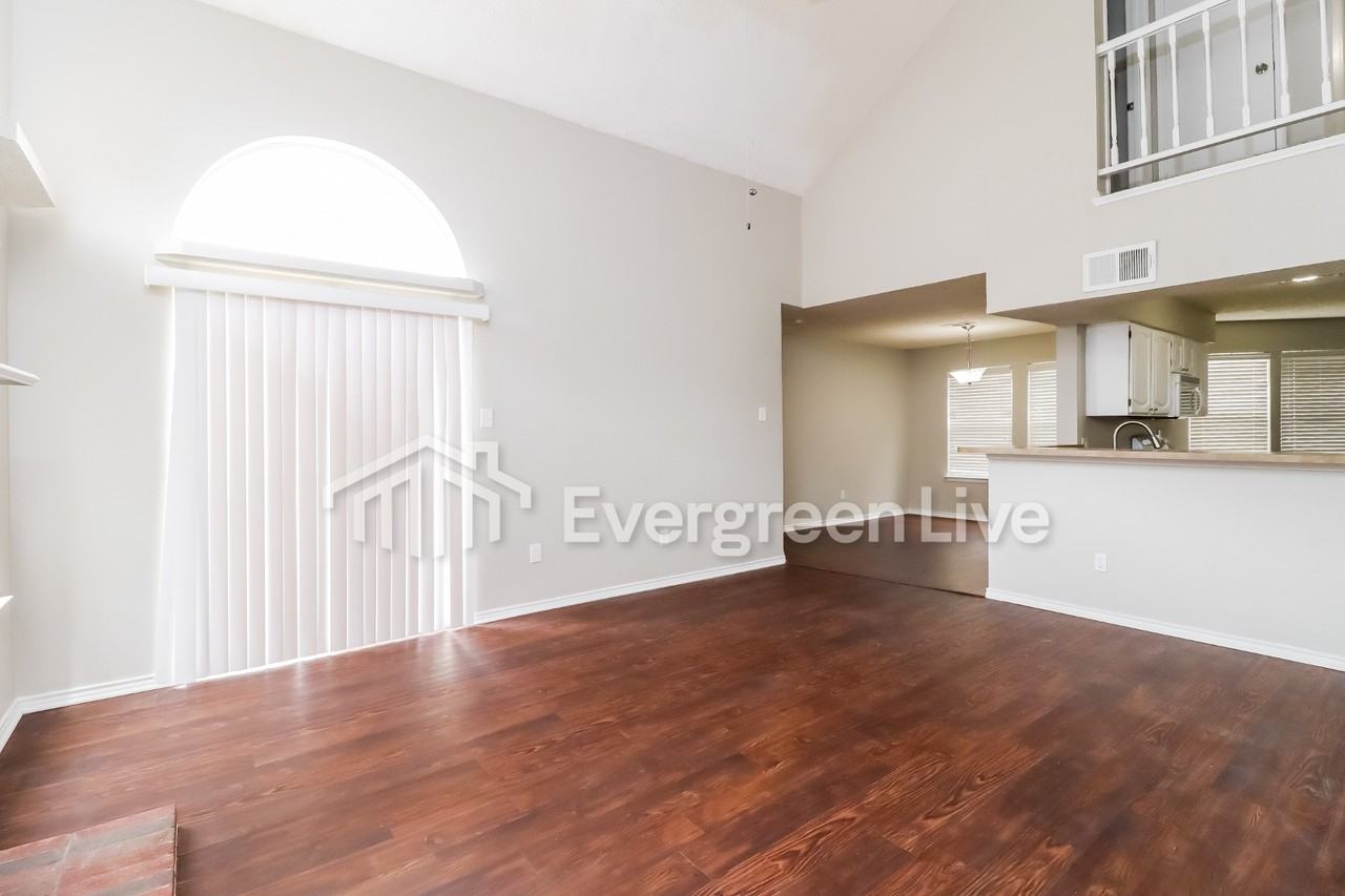 1109 Cherrytree Dr - Photo 3 of 15