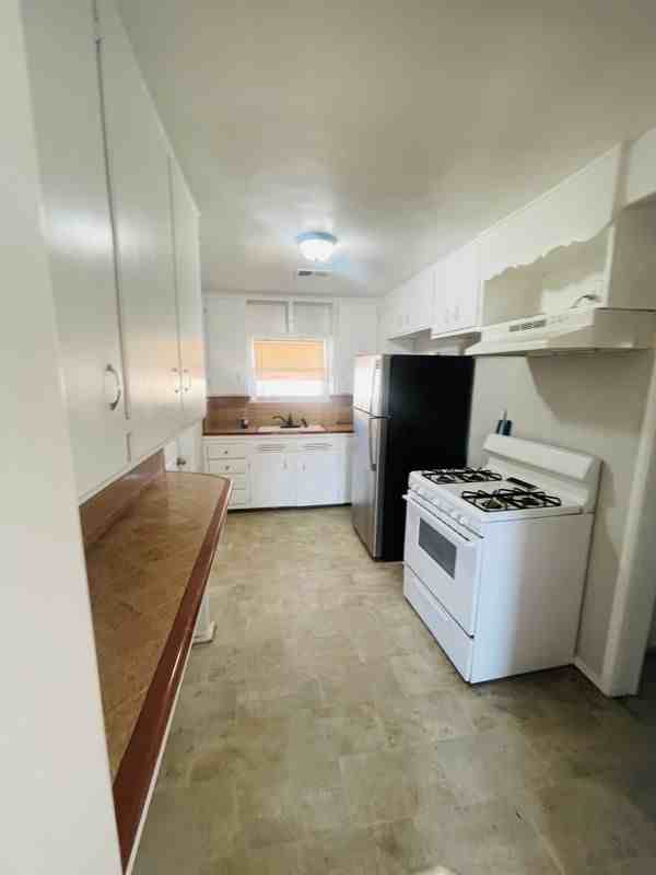 26735 Baseline St - Photo 2 of 5