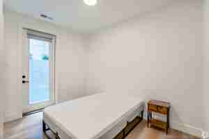 featured image of 1036 1036 Newton Ave NE