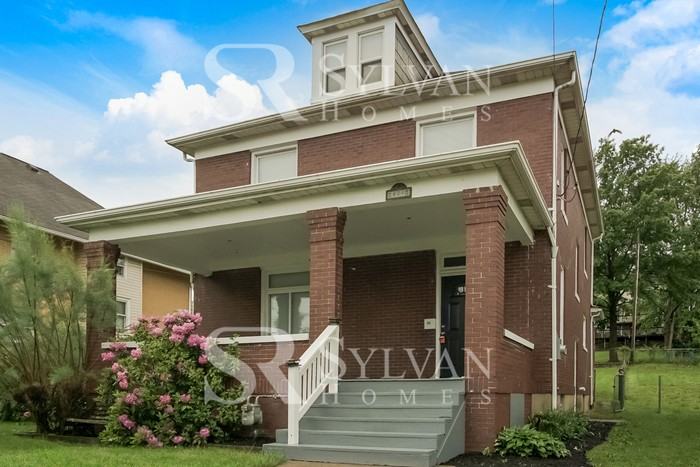 820 7th Ave - Photo 3 of 16