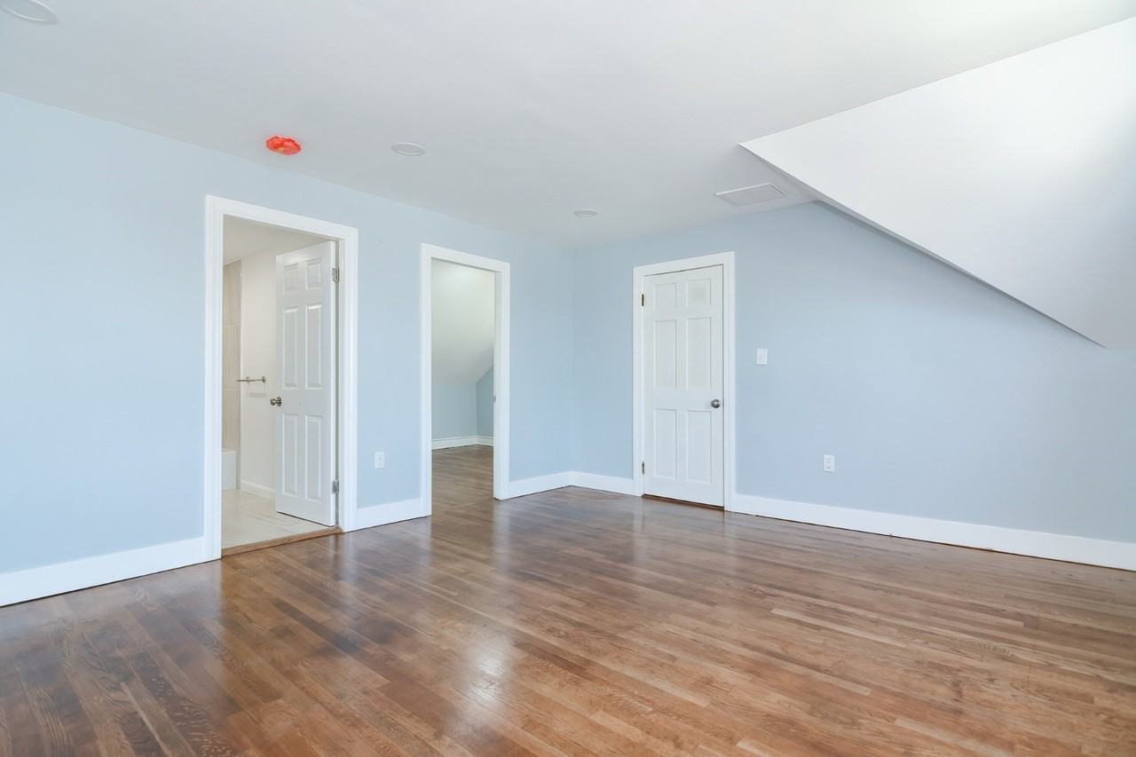 517 Palmer St #3 - Photo 4 of 5