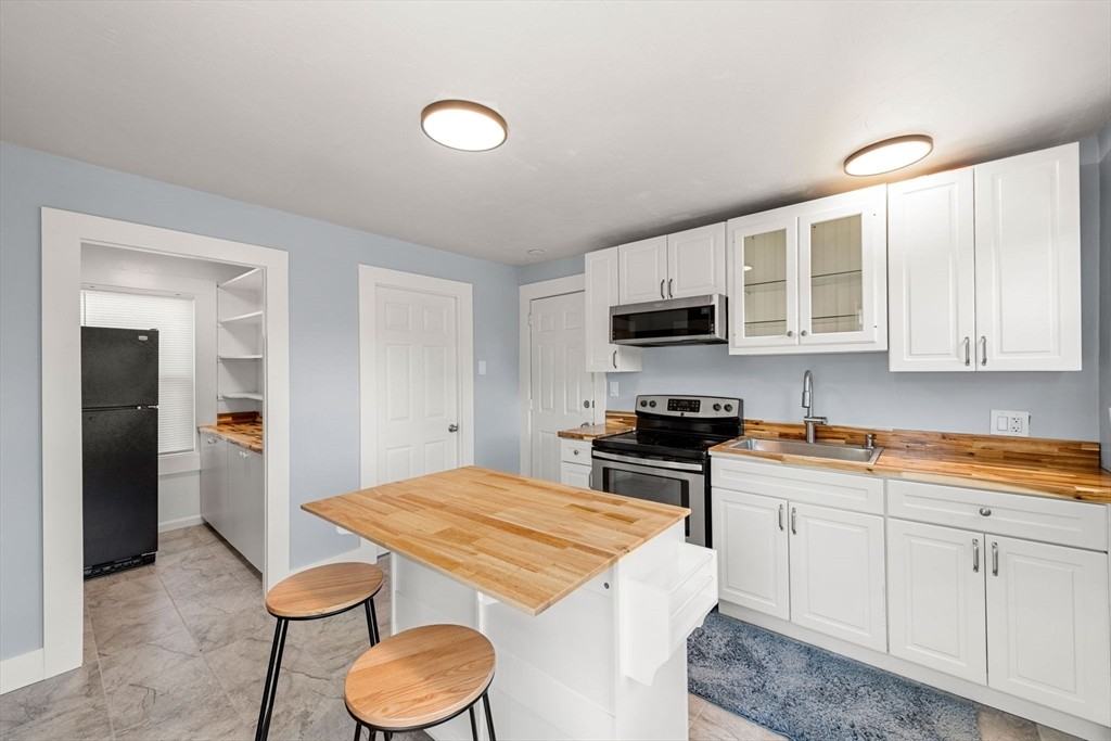 129 Vernon St #131 - Photo 2 of 19