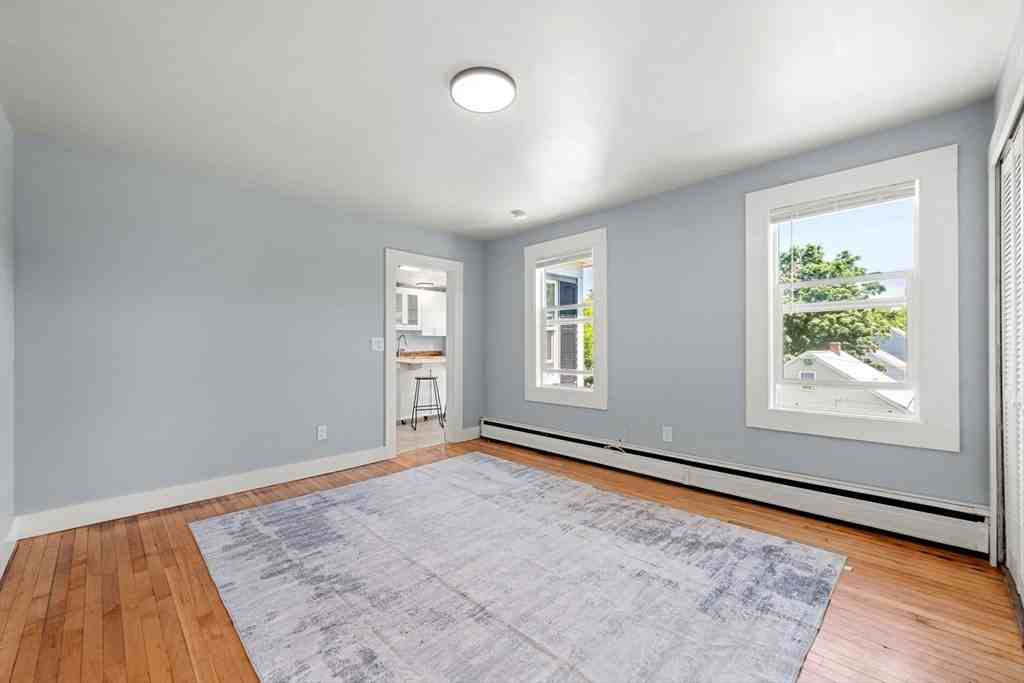129 Vernon St #131 - Photo 3 of 19