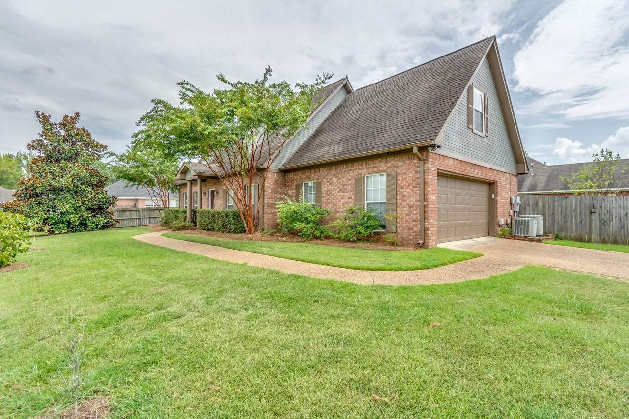 614 Summer Pl #NA - Photo 2 of 24