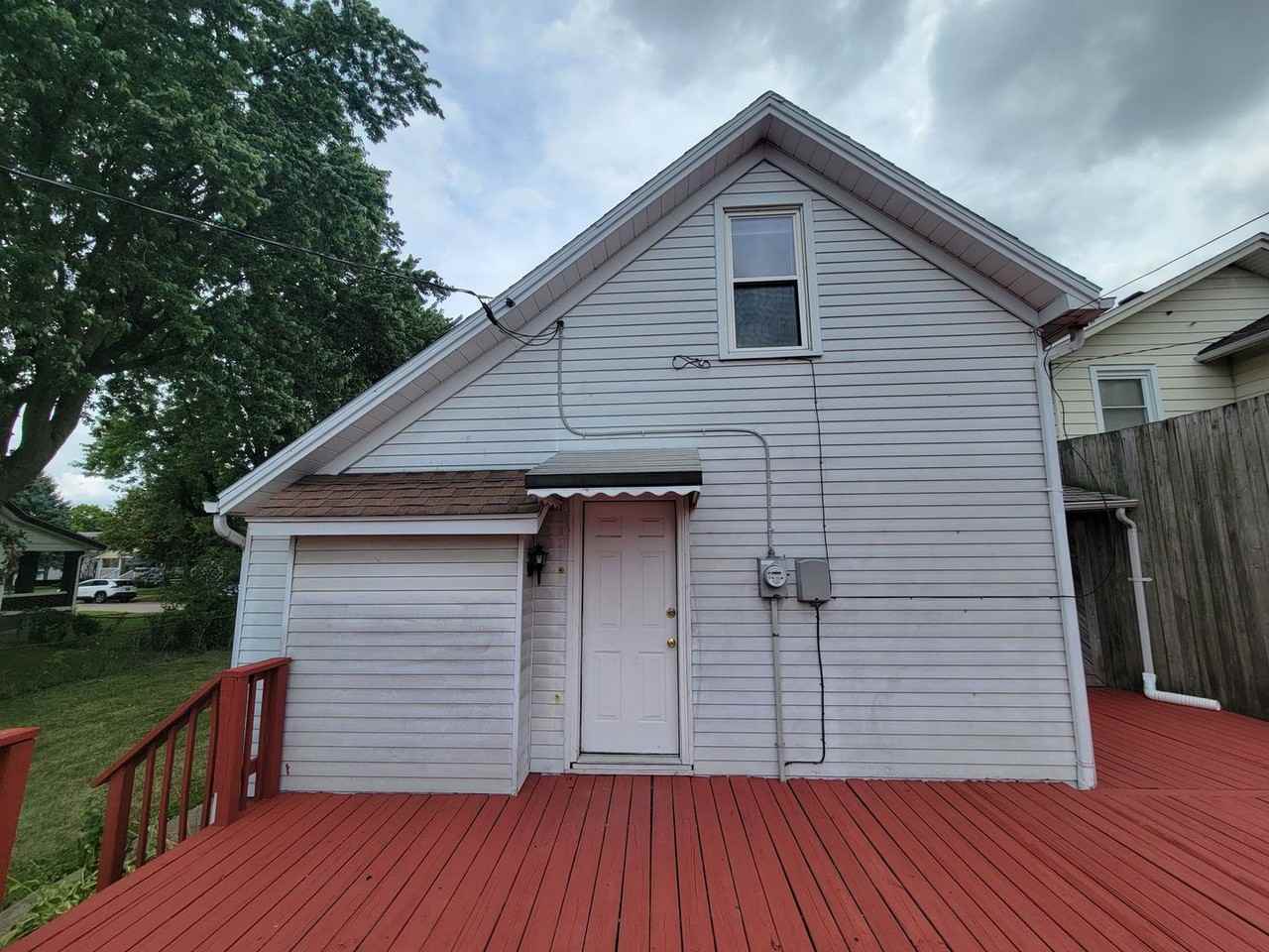 2735 Whittier Ave - Photo 2 of 15