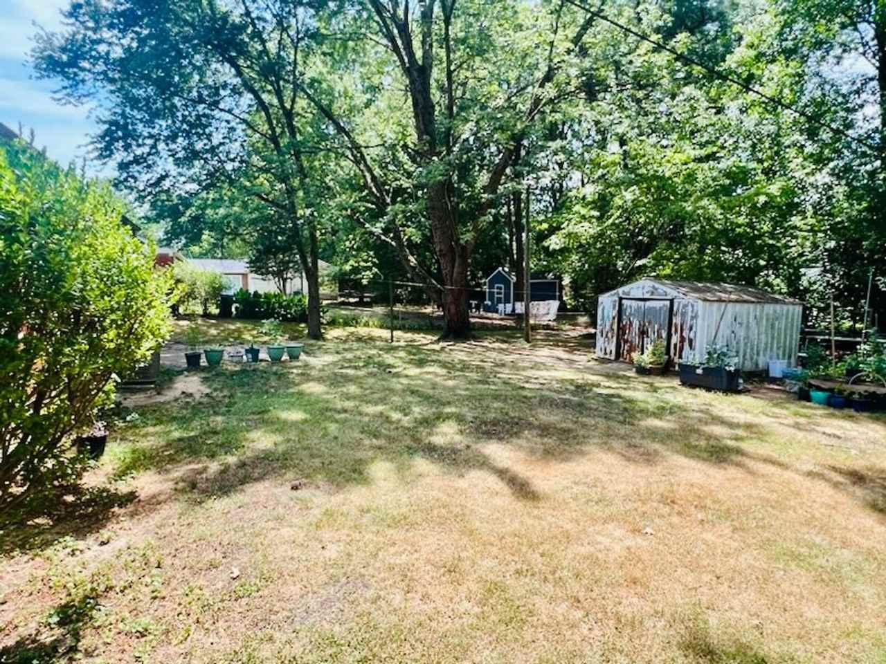 4008 Wilmont Dr - Photo 4 of 39