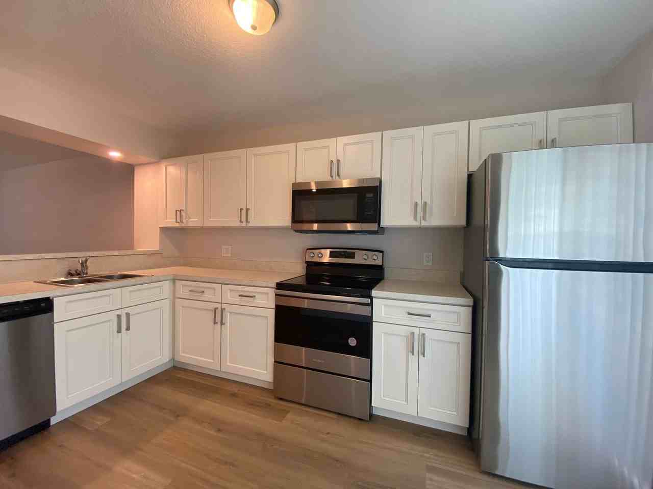 3651 N Goldenrod Rd #E106 - Photo 6 of 18