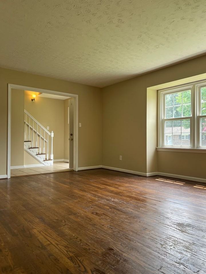 92 Fort Worth St - Photo 7 of 34