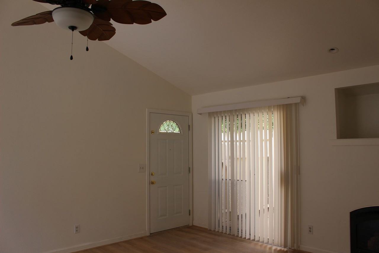 440 Sonoma Ave - Photo 3 of 18