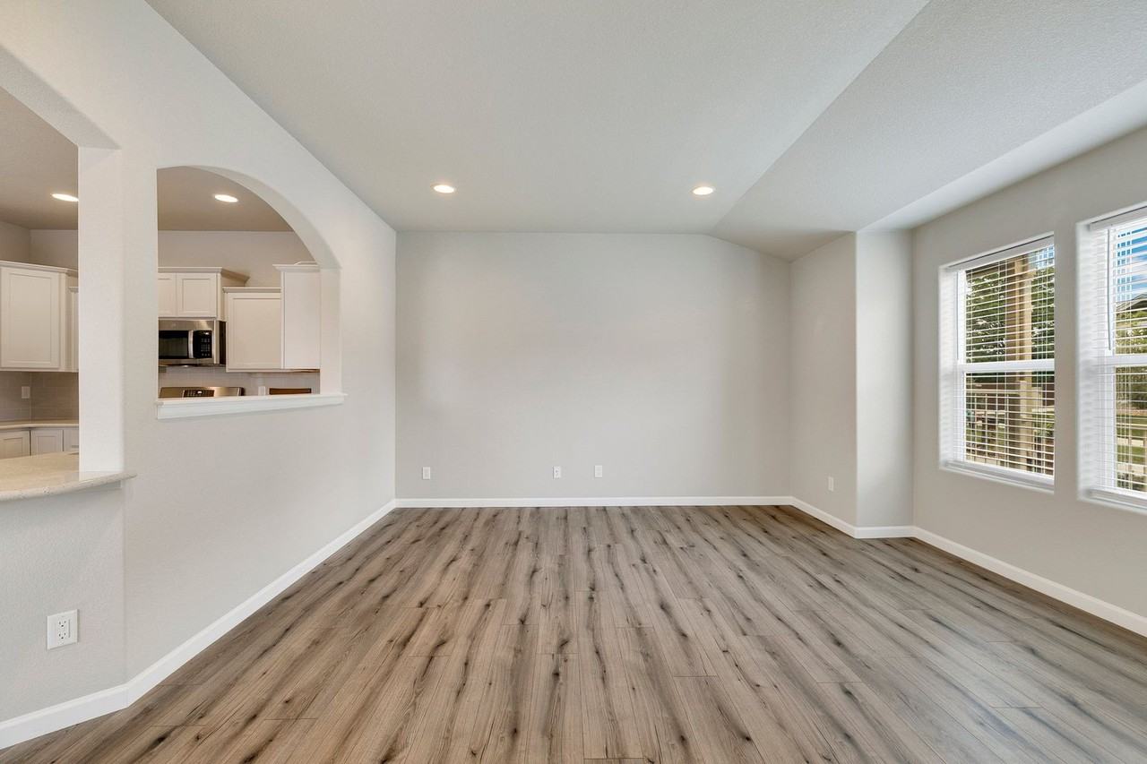 875 Petra Hts - Photo 2 of 17