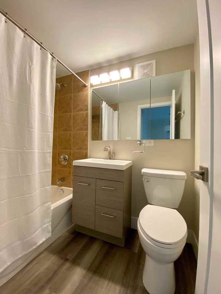 Olympus - Photo 5 of 9