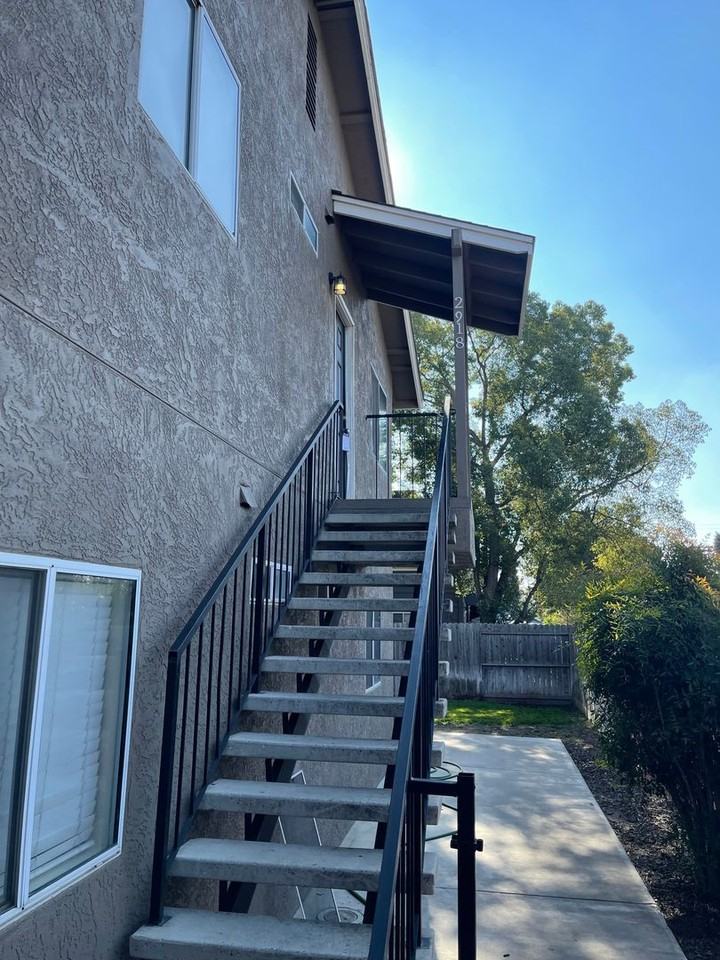 2918 Stanislaus St - Photo 2 of 15