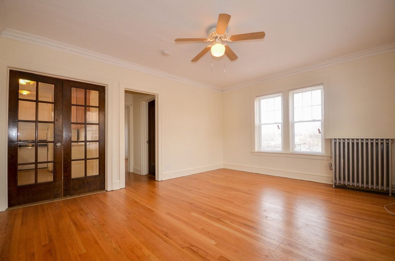 547 Spring Road & Montrose Avenue - Photo 2 of 13