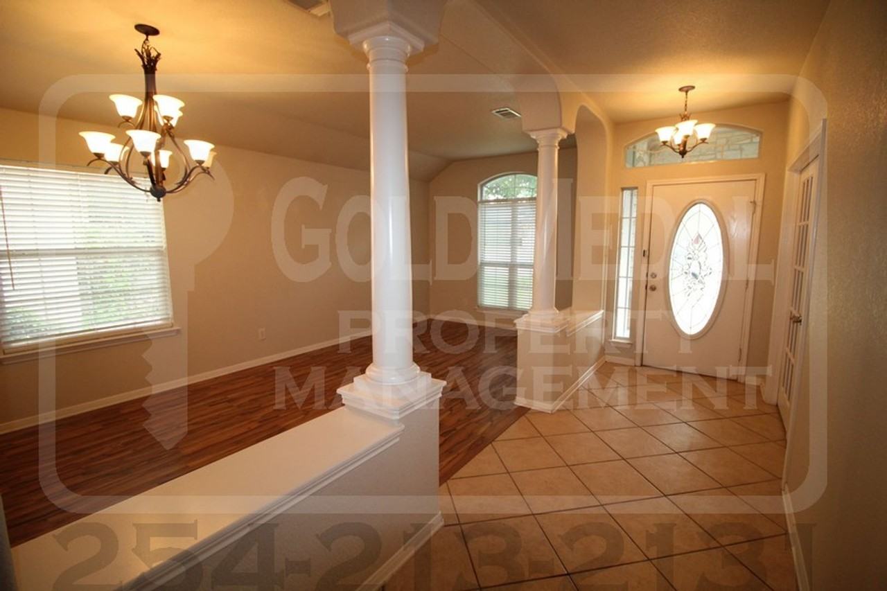 2908 Tucson Drive - Photo 4 of 50