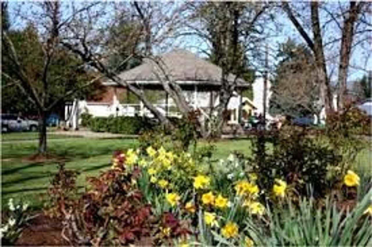 3rd_0277 - Photo 5 of 32