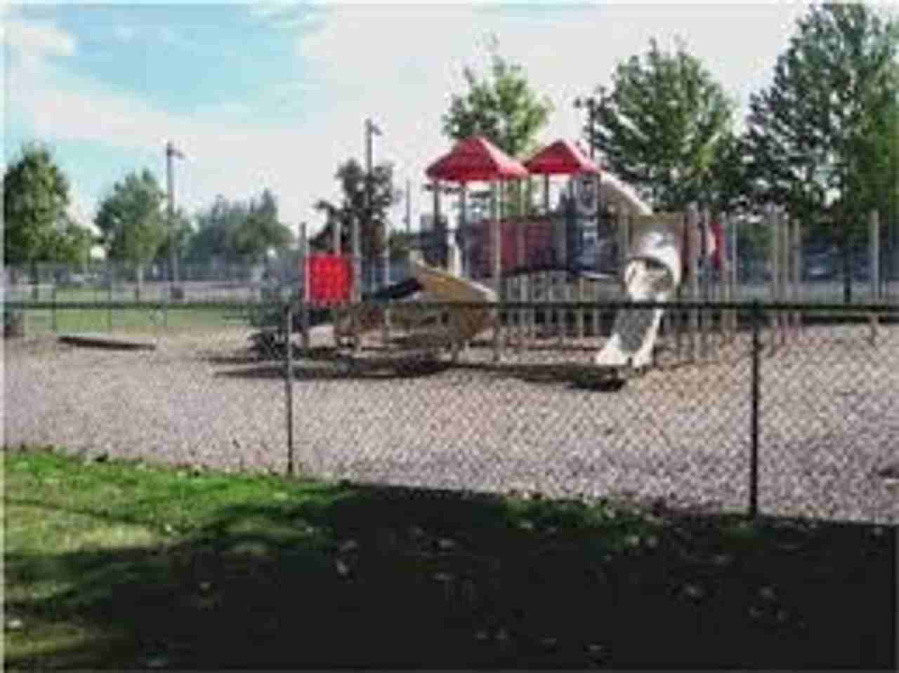 3rd_0277 - Photo 4 of 32