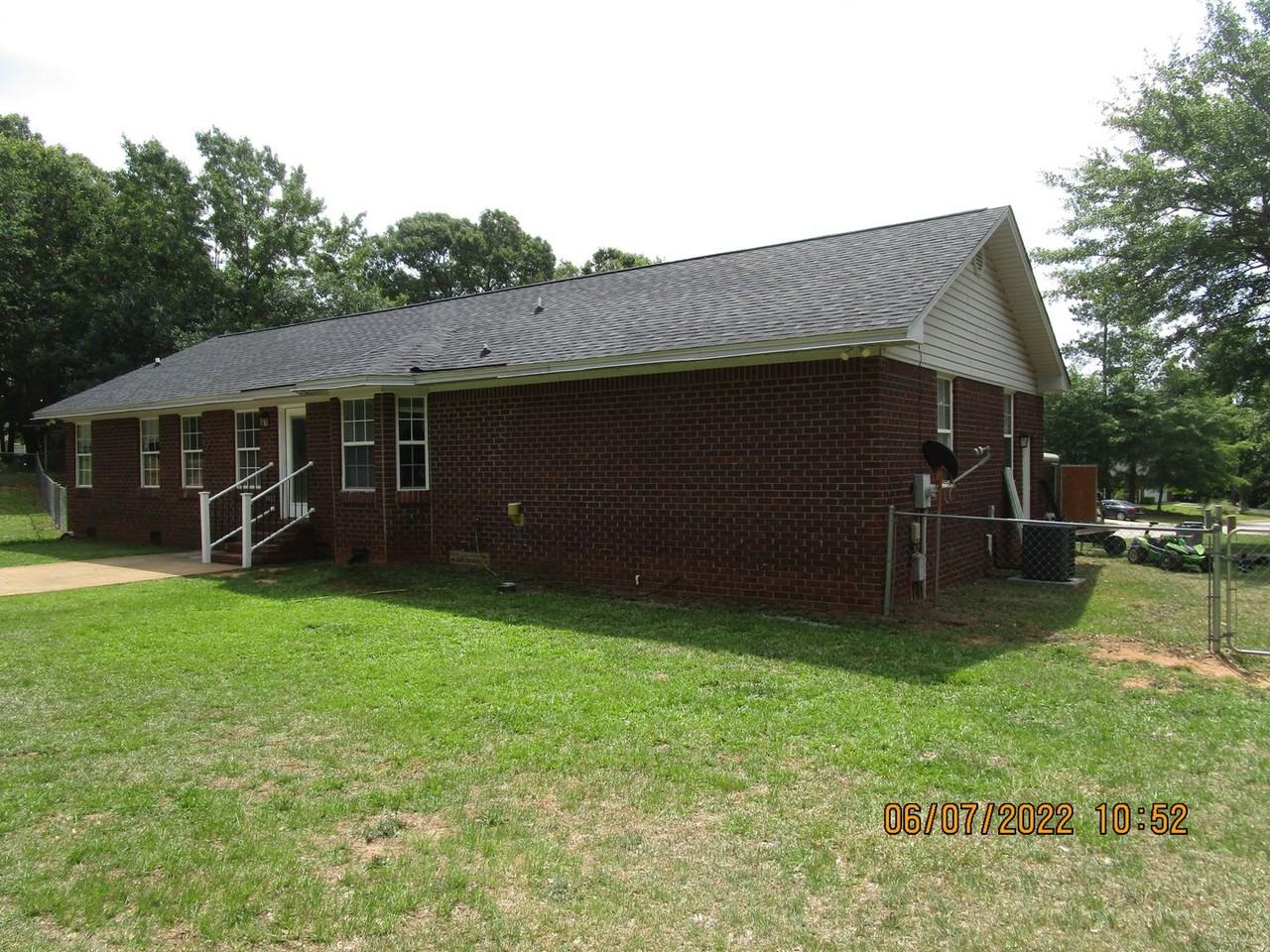 2300 Autumn Ter - Photo 2 of 16