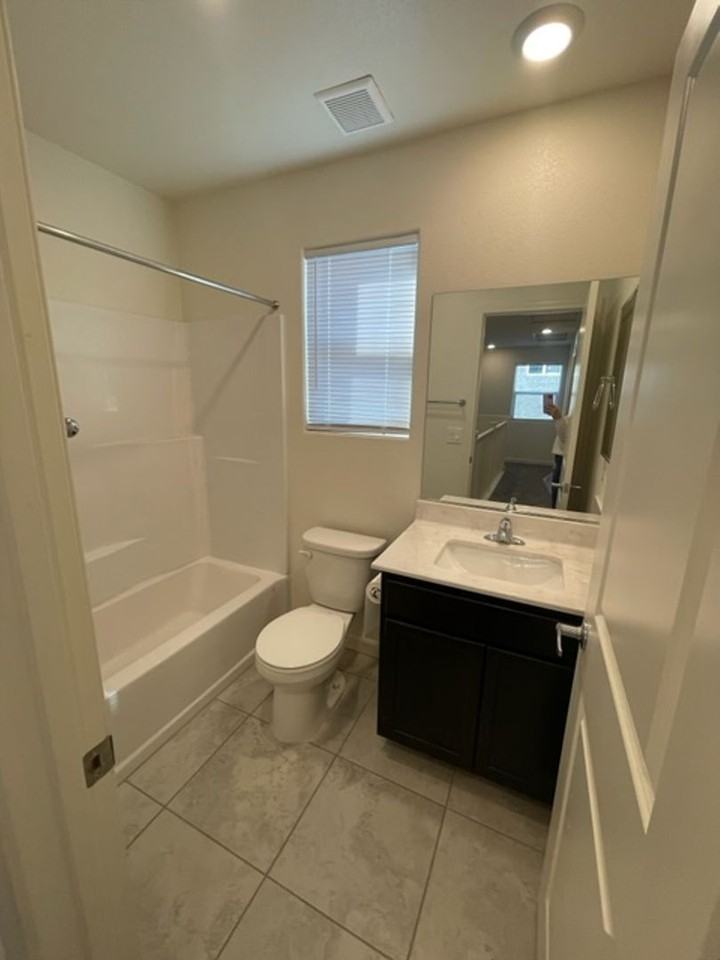 6290 Whippet Ave - Photo 4 of 21
