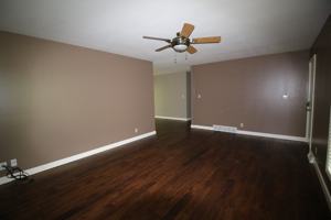 featured image of 133 Youngridge Dr