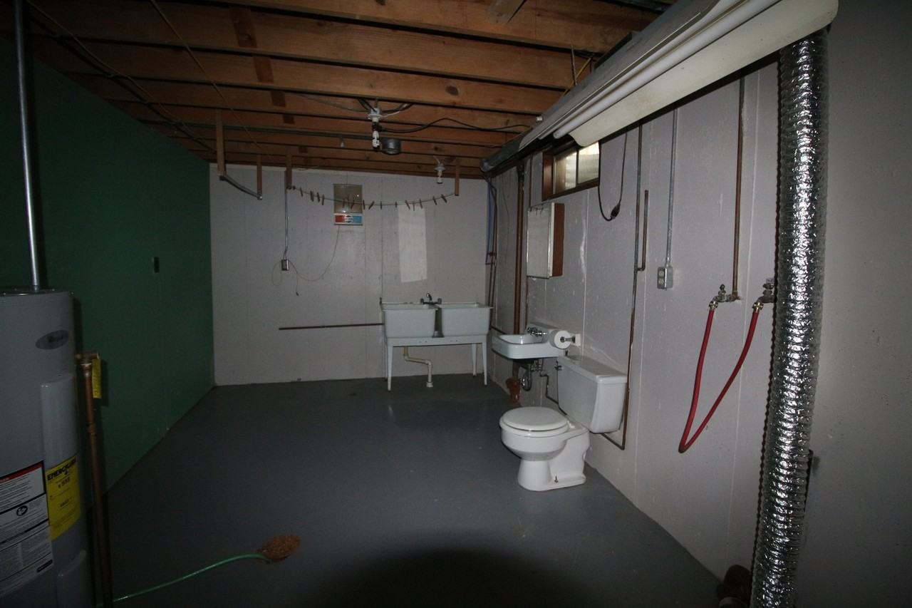 133 Youngridge Dr - Photo 7 of 16