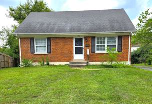 402 Greenlawn Ct - Photo 1 of 1