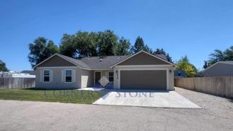 616 S Carmen Ln - Photo 1 of 1