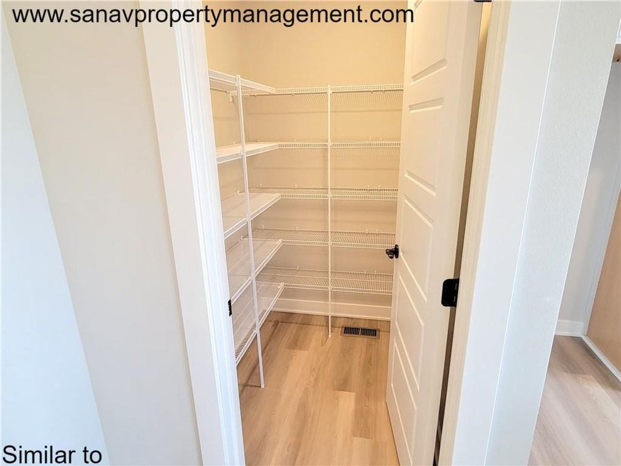 3075 Worchester Dr - Photo 5 of 15