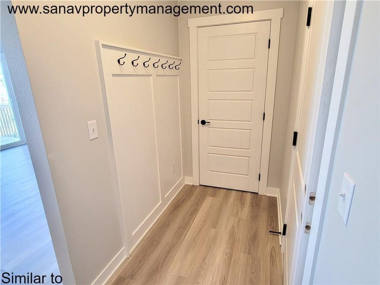 3075 Worchester Dr - Photo 6 of 15