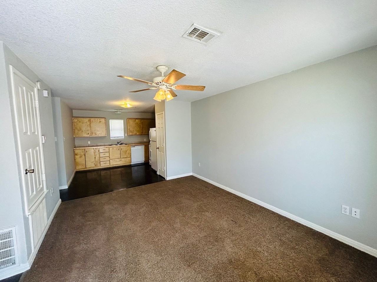 4698 Old Dallas Rd - Photo 2 of 9