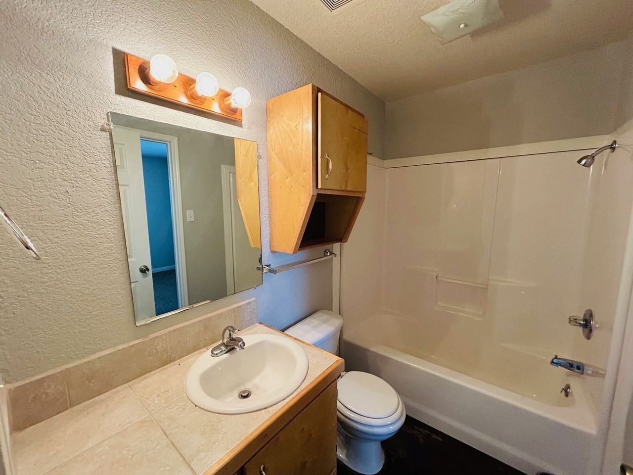 4698 Old Dallas Rd - Photo 3 of 9