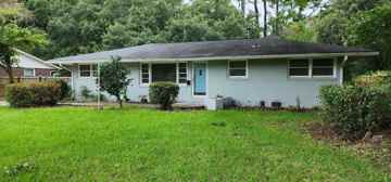 featured image of 1120 Stratford Rd