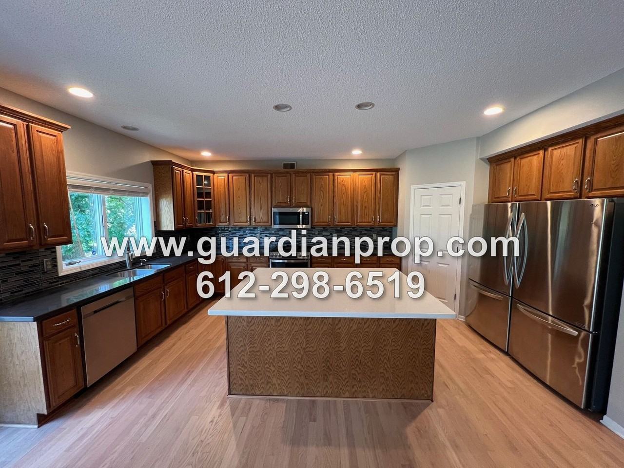 7303 Hidden Valley Ln S - Photo 6 of 29