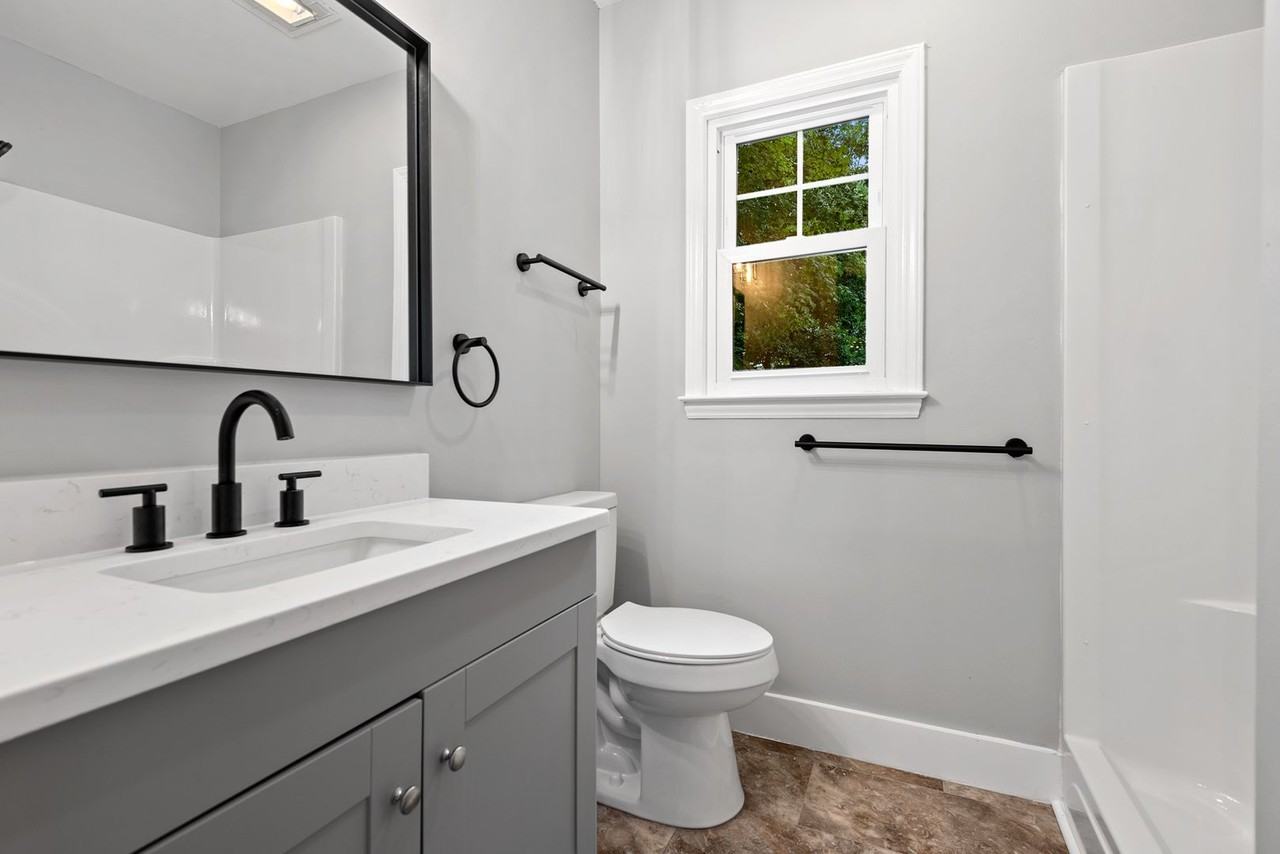 705 N Wilba Rd - Photo 6 of 20