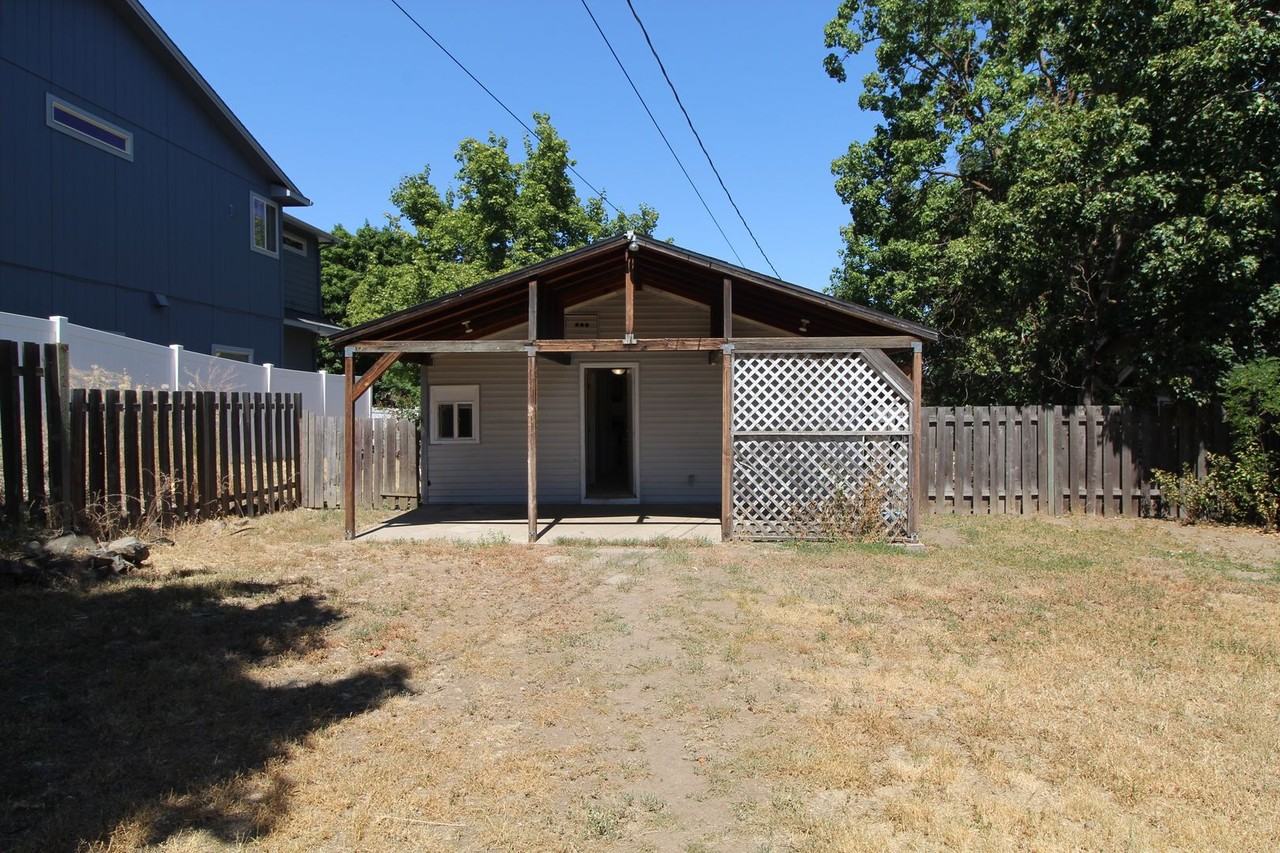 3111 W 6th Ave - Photo 2 of 14