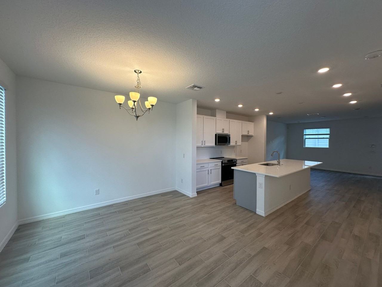 6541 Cyrils Dr - Photo 2 of 26