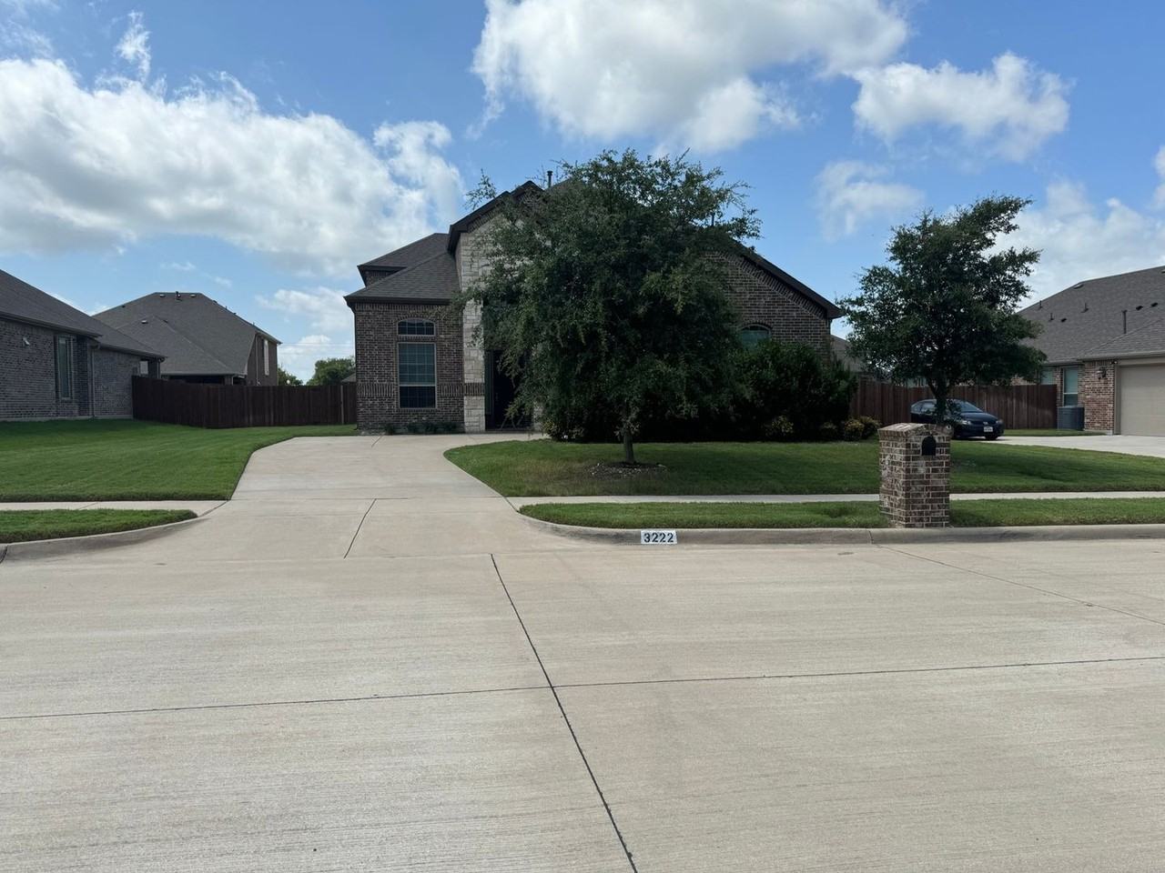 3222 Rheims Dr - Photo 3 of 23