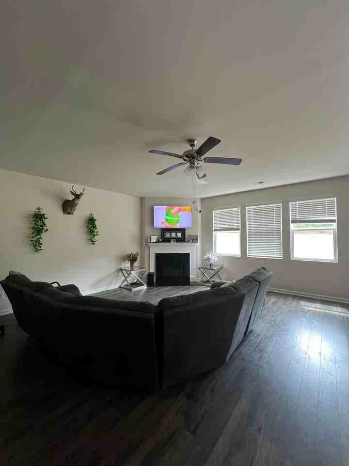 4323 Cannon Walk - Photo 4 of 18