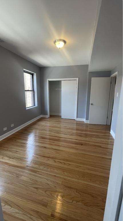 1942 E 74th St - Photo 4 of 9