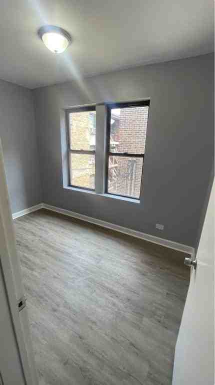 1942 E 74th St - Photo 7 of 9