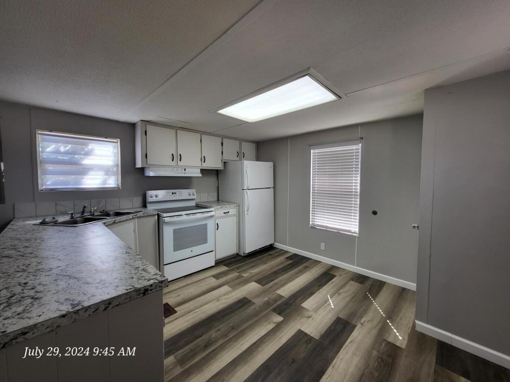 524 S Eden Rd - Photo 2 of 6