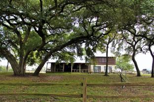 11850 Mccrocklin Rd - Photo 1 of 1