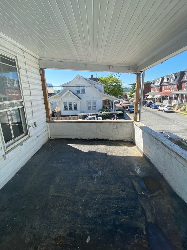 41 E 5th Ave - Photo 3 of 14