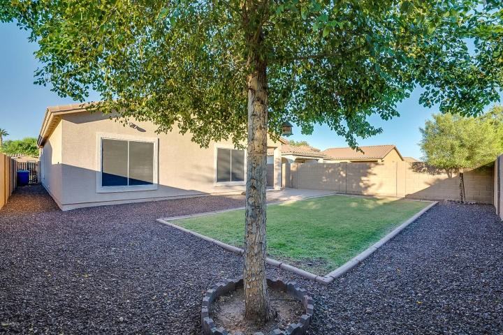 14833 W Charter Oak Rd - Photo 5 of 12