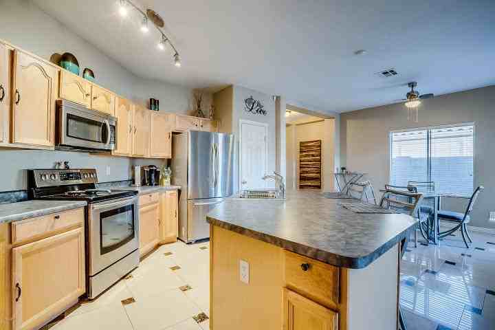 14833 W Charter Oak Rd - Photo 7 of 12