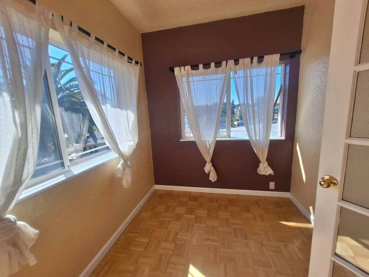 491 Fairbanks Ave #2 - Photo 4 of 6