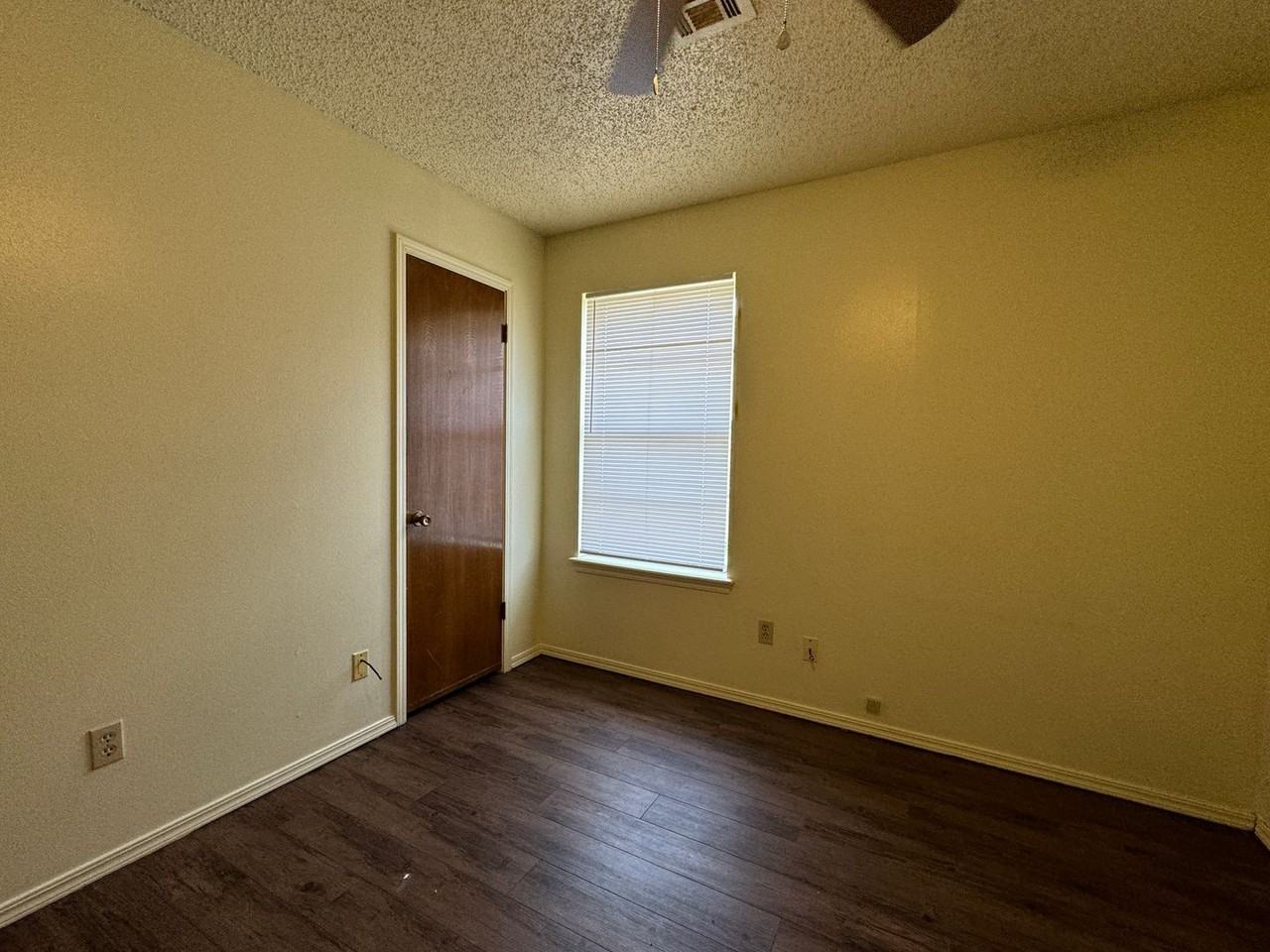 6124 Sw Oak Cliff Ave - Photo 3 of 7