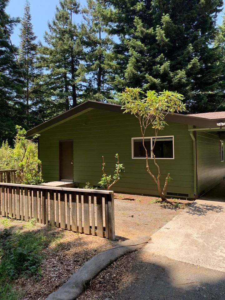 1625 Bayview St - Photo 2 of 21