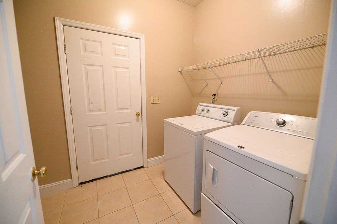 3325 Timberwolf Ave - Photo 7 of 50
