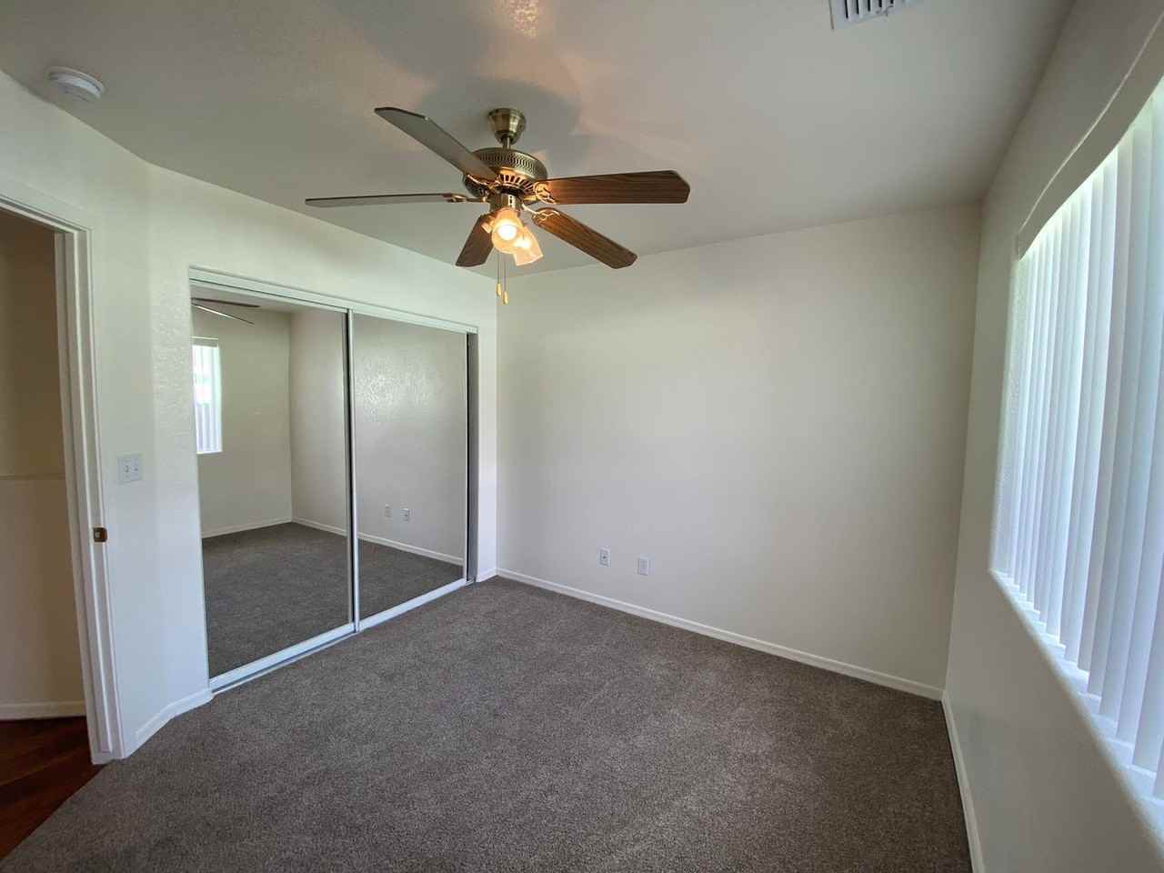 2855 N Central St - Photo 7 of 8