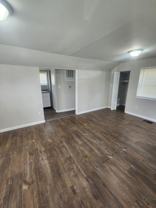 565 S Webster Ave - Photo 1 of 1